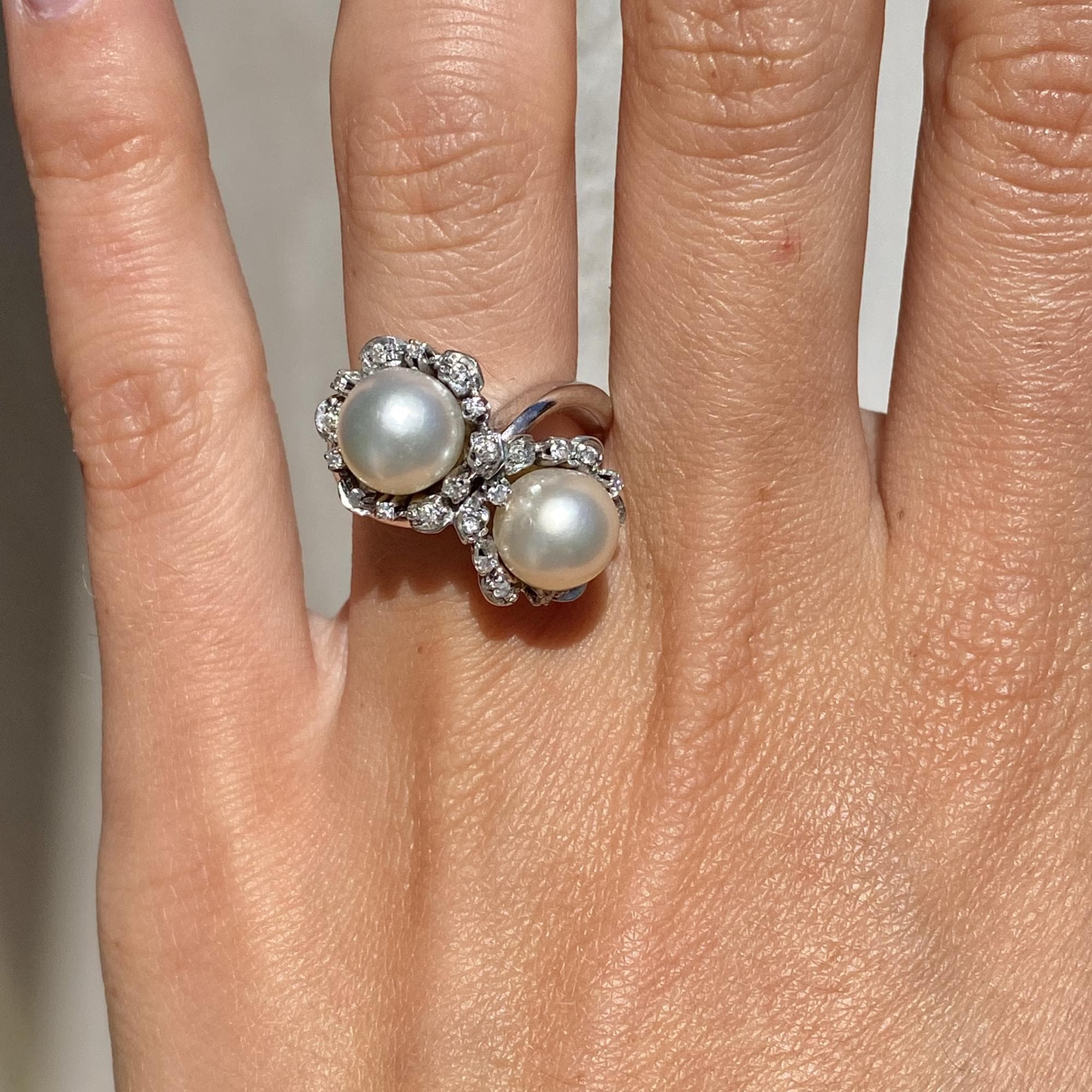 Anello vintage in oro 18kt con perle e diamanti